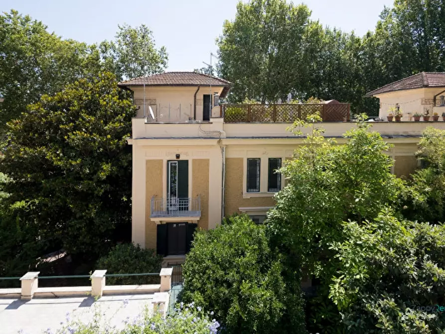 Immagine 28 di Appartamento in affitto  in Via Muggia, 33 a Roma