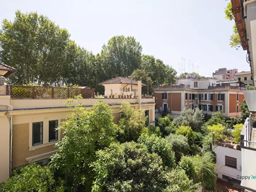 Immagine 29 di Appartamento in affitto  in Via Muggia, 33 a Roma