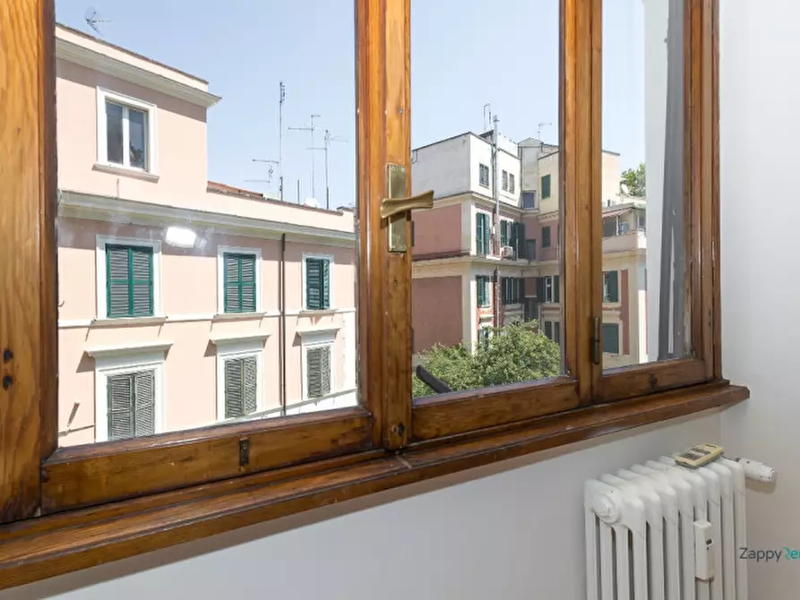 Immagine 38 di Appartamento in affitto  in Via Muggia, 33 a Roma