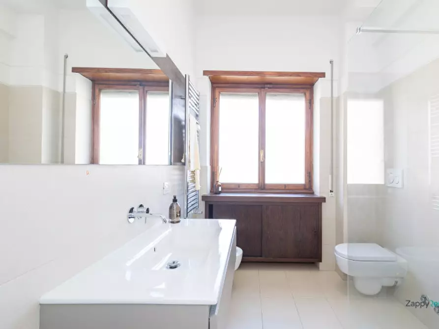 Immagine 39 di Appartamento in affitto  in Via Muggia, 33 a Roma