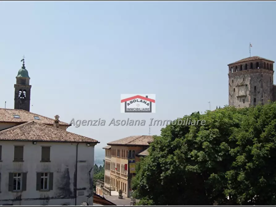 Immagine 6 di Palazzo in vendita  in piazza brugnoli a Asolo