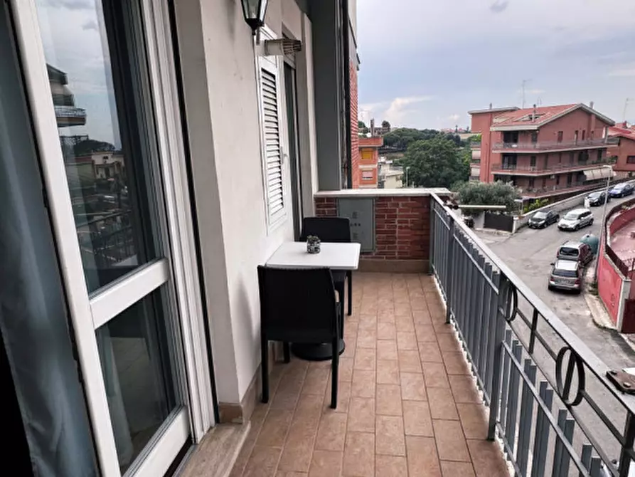 Immagine 19 di Appartamento in affitto  in Via del Fontanile Nuovo a Roma