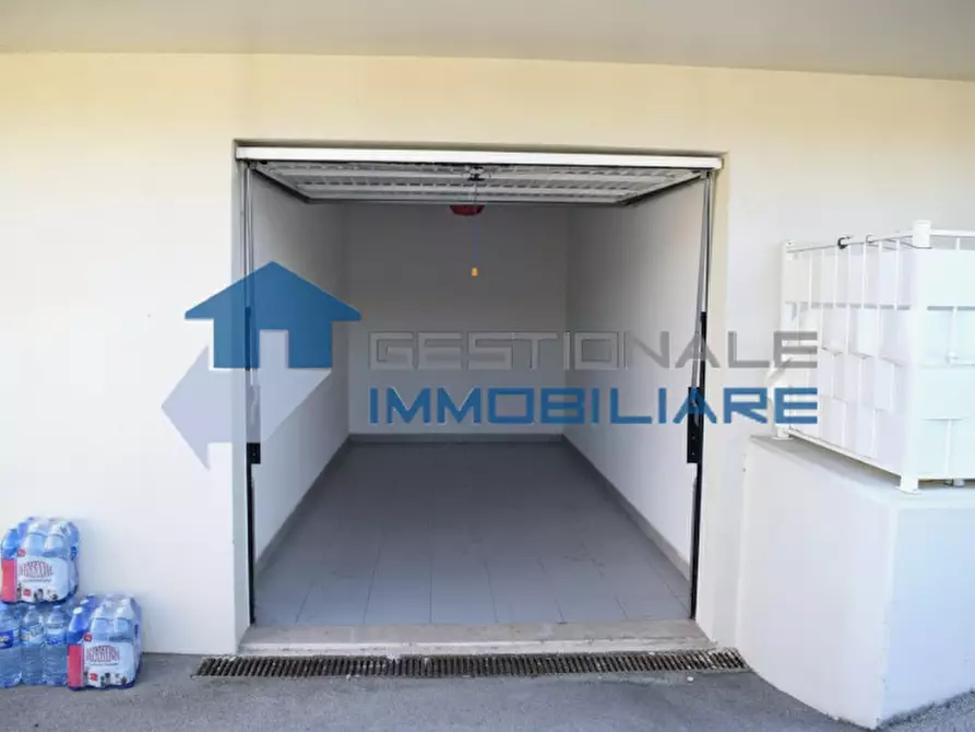 Immagine 31 di Appartamento in vendita  in Strada Pandolfi a Pescara