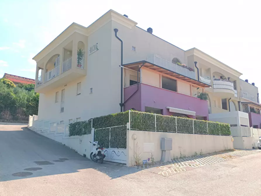Immagine 40 di Appartamento in vendita  in Strada Pandolfi a Pescara