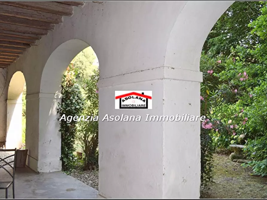 Immagine 4 di Villa in vendita  in Via Roma a Castello Di Godego