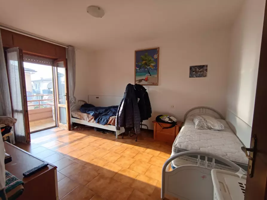 Immagine 5 di Appartamento in vendita  a Lonigo