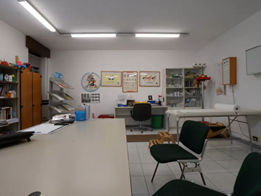 Immagine 4 di Ufficio in vendita  a Monteforte D'alpone