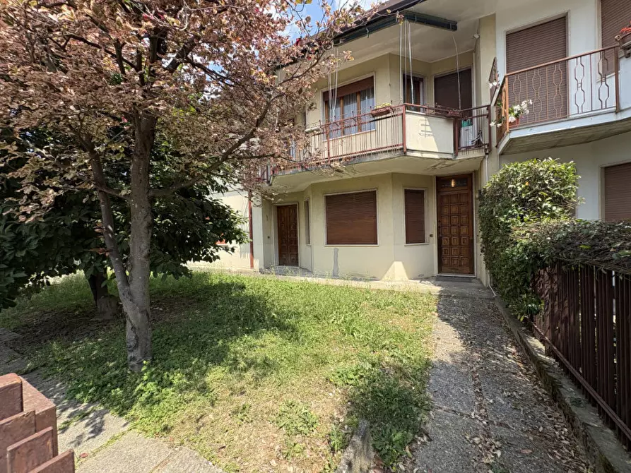 Immagine 1 di Appartamento in vendita  in Via Miramonti a Torreglia