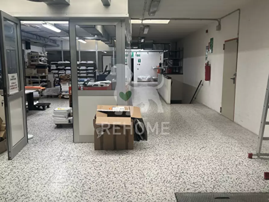 Immagine 19 di Capannone industriale in vendita  in Viale Palmanova, 464 a Udine
