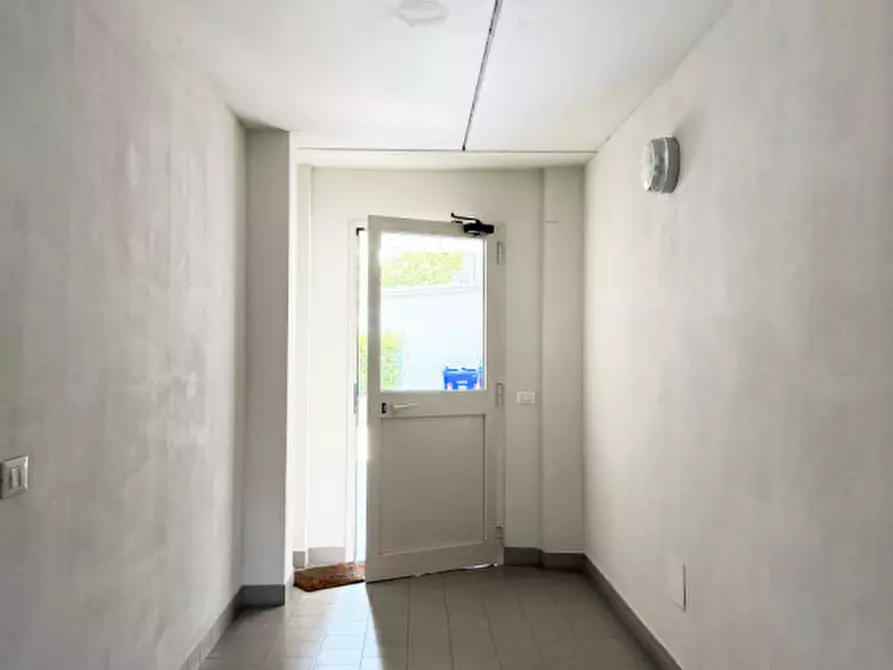 Immagine 23 di Appartamento in vendita  in via al serraglio,1 a Colorno