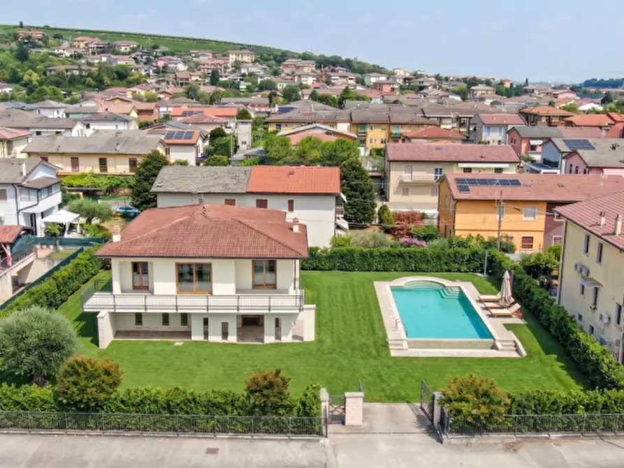 Immagine 2 di Casa indipendente in vendita  in Via Montanara, 20 a Colognola Ai Colli
