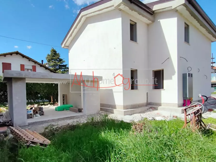 Immagine 1 di Casa bifamiliare in vendita  a Selvazzano Dentro