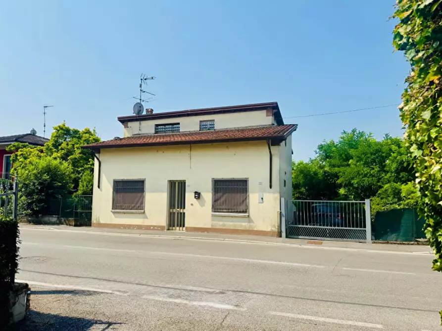 Immagine 4 di Casa indipendente in vendita  in via. Kennedy n .73 a Calvisano