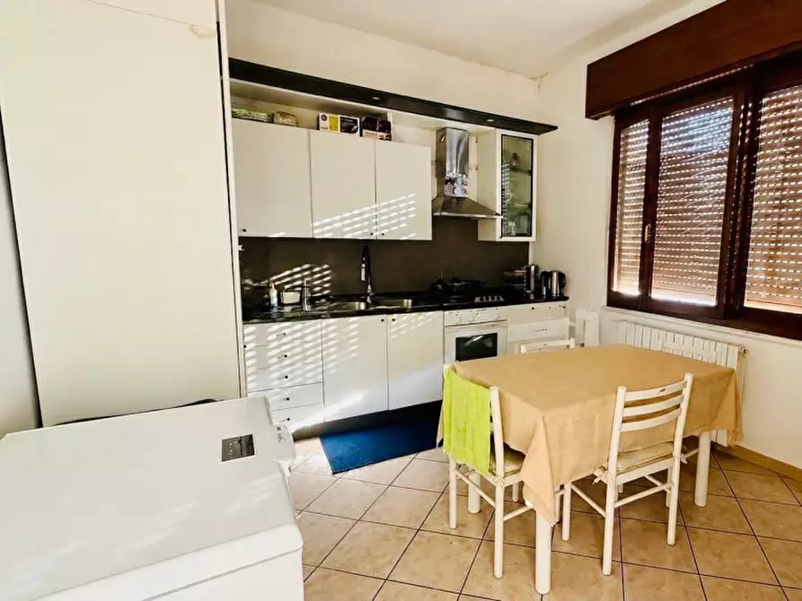 Immagine 6 di Casa indipendente in vendita  in via. Kennedy n .73 a Calvisano