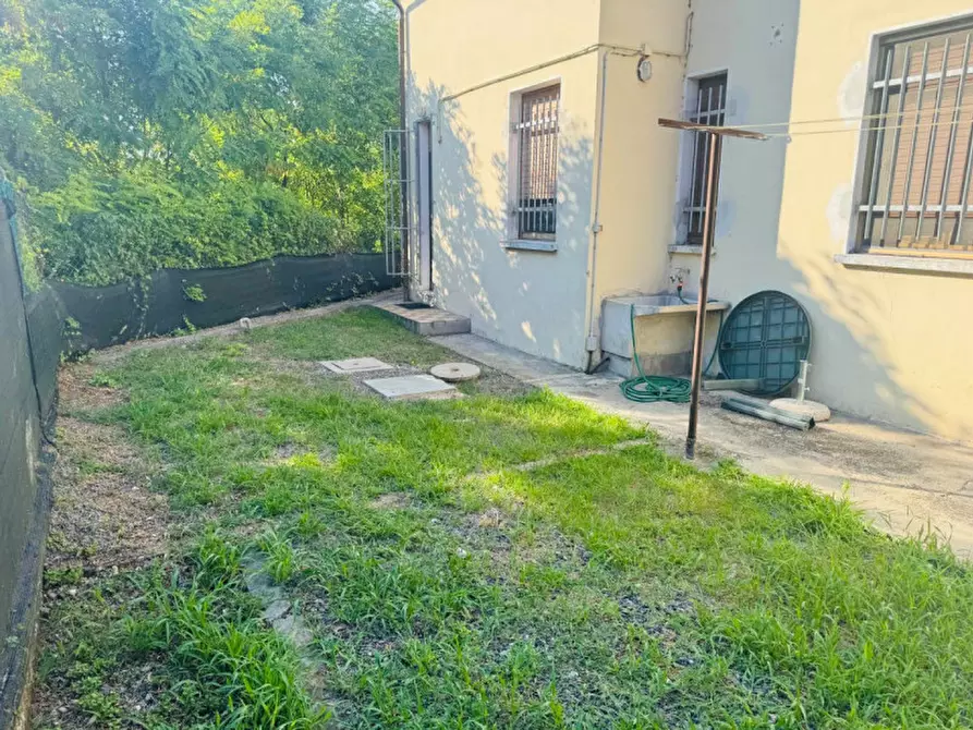 Immagine 25 di Casa indipendente in vendita  in via. Kennedy n .73 a Calvisano