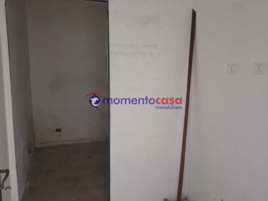 Immagine 9 di Negozio in vendita  in Piazza della Pace 15 a Reggio Di Calabria