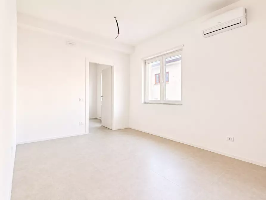 Immagine 3 di Appartamento in vendita  a Vicenza
