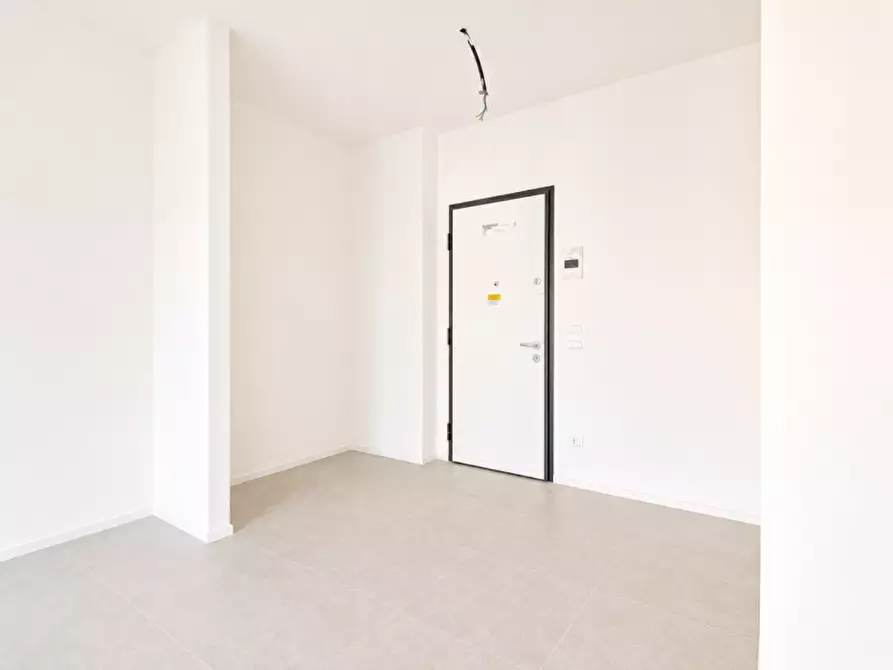 Immagine 9 di Appartamento in vendita  a Vicenza