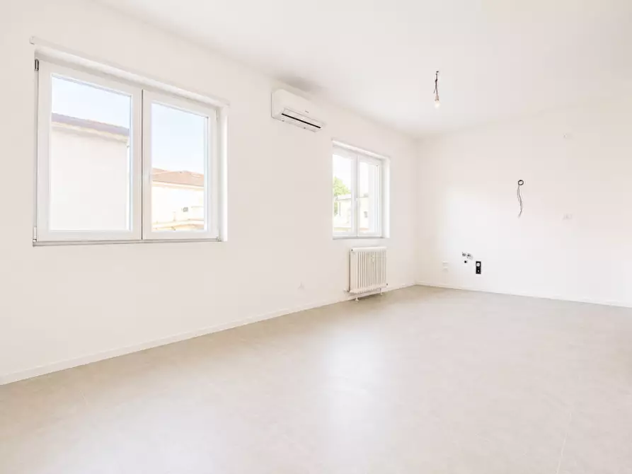 Immagine 10 di Appartamento in vendita  a Vicenza