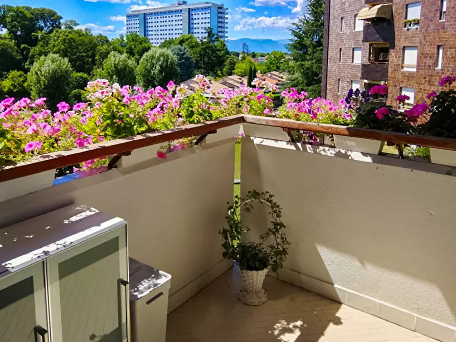 Immagine 1 di Appartamento in vendita  in Viale Italia a Castelfranco Veneto