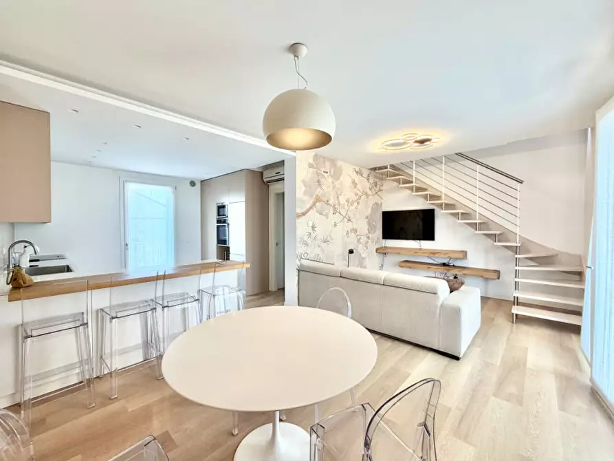 Immagine 6 di Appartamento in vendita  in VIA MORIGLIONE 27 a Jesolo