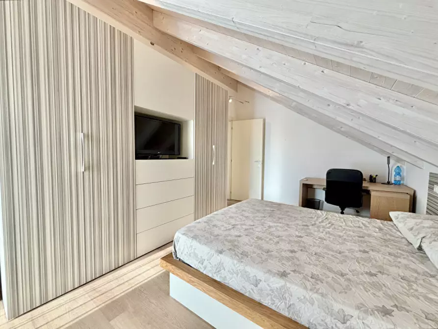 Immagine 25 di Appartamento in vendita  in VIA MORIGLIONE 27 a Jesolo