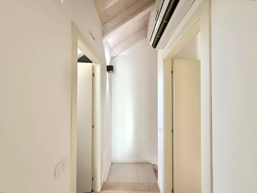 Immagine 31 di Appartamento in vendita  in VIA MORIGLIONE 27 a Jesolo