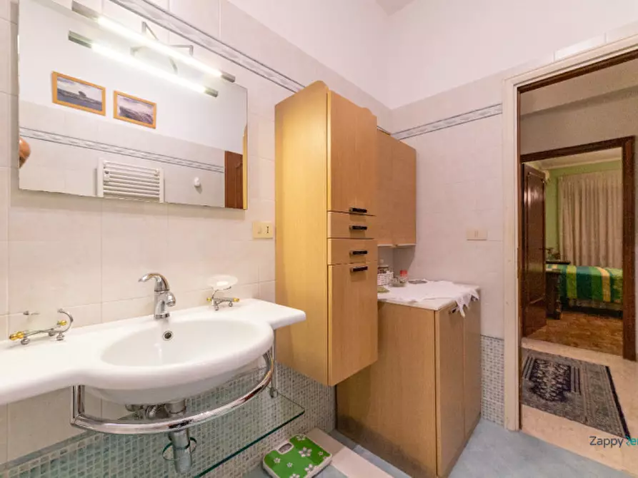 Immagine 21 di Appartamento in affitto  in Via Collatina, 76 a Roma