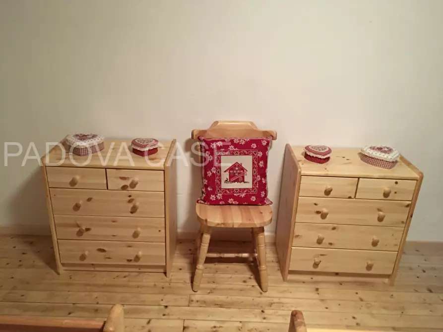 Immagine 11 di Casa indipendente in vendita  a Folgaria