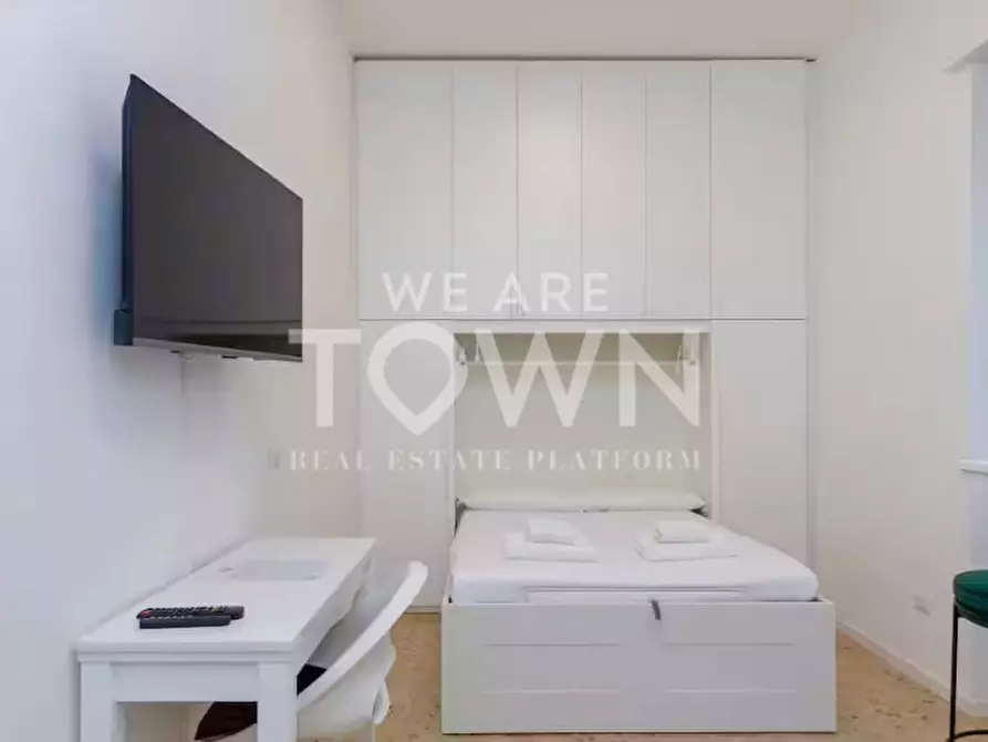 Immagine 4 di Appartamento in vendita  in Viale Coni Zugna 63 a Milano