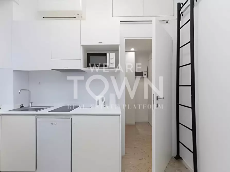 Immagine 14 di Appartamento in vendita  in Viale Coni Zugna 63 a Milano
