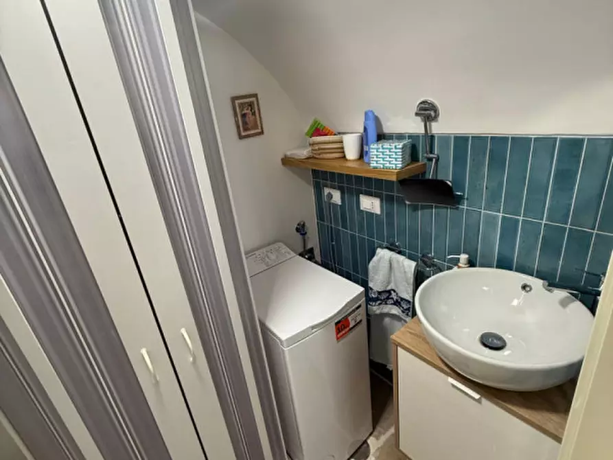 Immagine 6 di Casa indipendente in affitto  in Via Poalo Chirulli a Ceglie Messapico