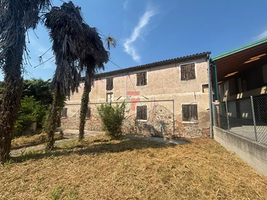 Immagine 1 di Terreno in vendita  in Via G. Cipriano a Pernumia