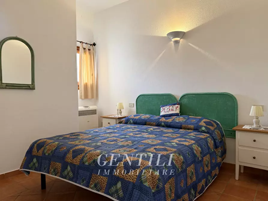 Immagine 5 di Appartamento in vendita  a Arzachena