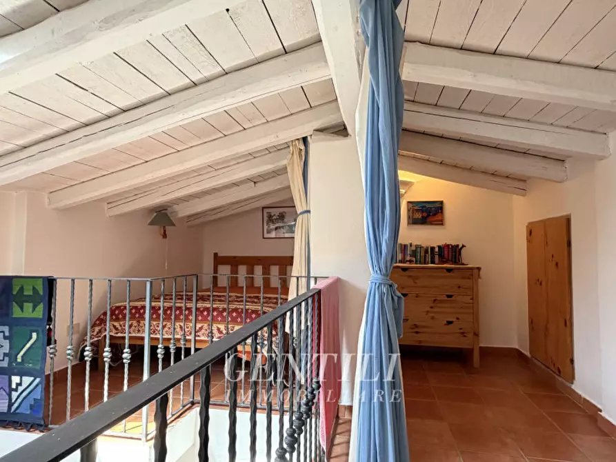 Immagine 19 di Appartamento in vendita  a Arzachena