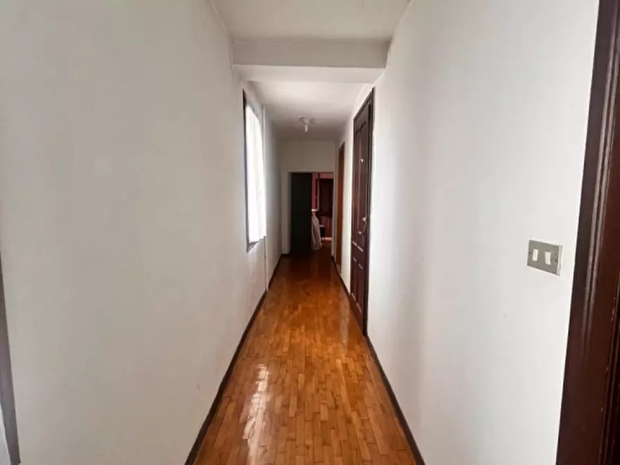 Immagine 11 di Casa indipendente in vendita  in via sclavons, 17 a Cordenons