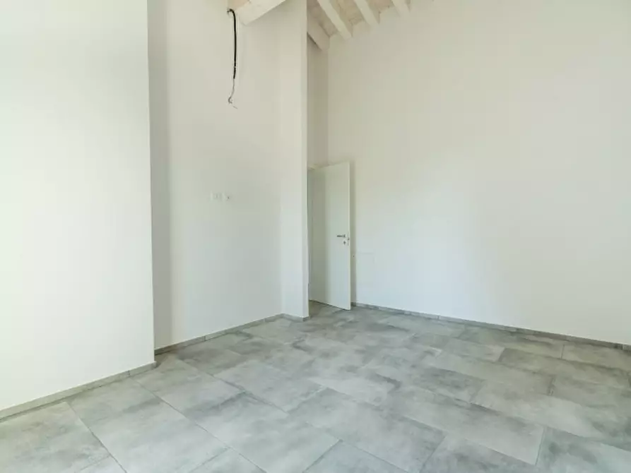 Immagine 10 di Villa in vendita  in strada statale di sotto a Cavezzo