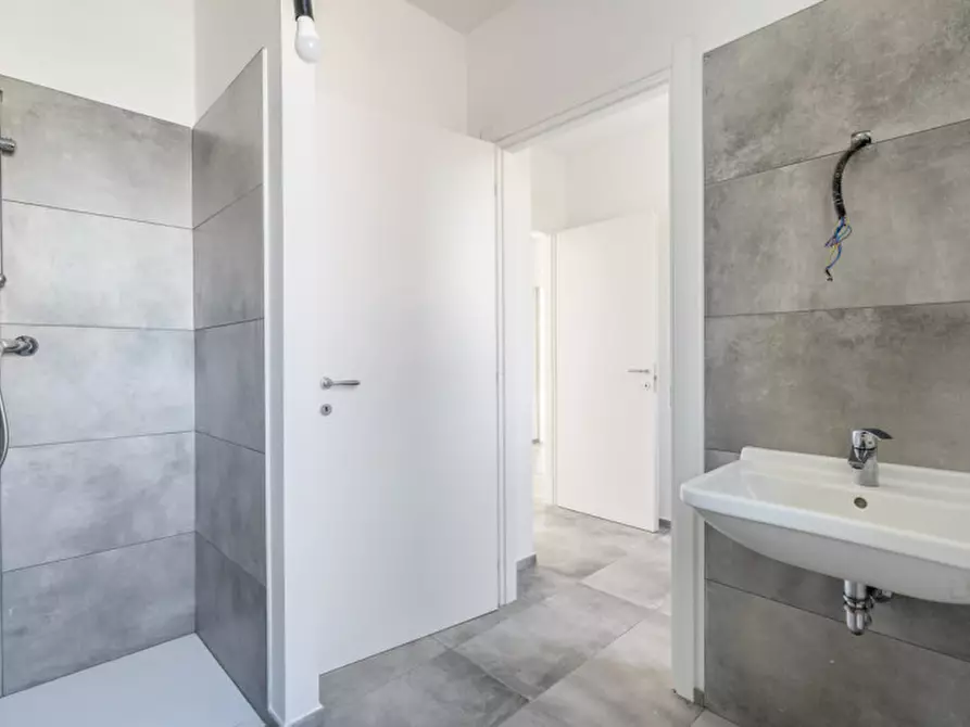 Immagine 20 di Villa in vendita  in strada statale di sotto a Cavezzo