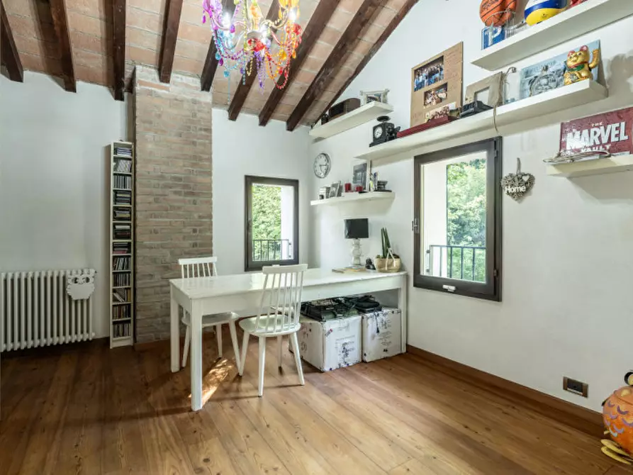 Immagine 29 di Villa in vendita  in strada statale di sotto a Cavezzo