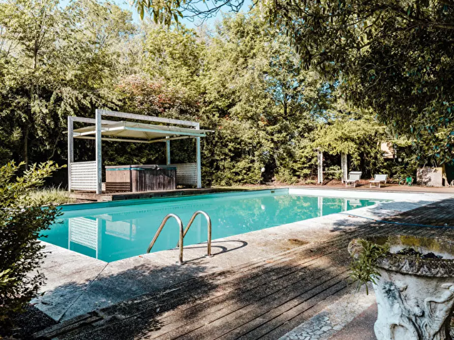 Immagine 48 di Villa in vendita  in strada statale di sotto a Cavezzo
