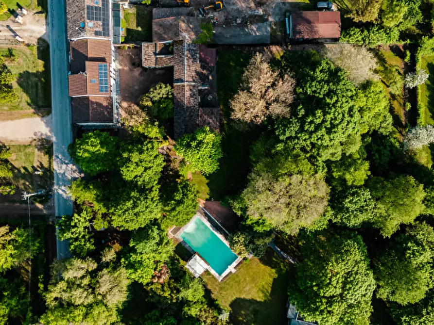 Immagine 56 di Villa in vendita  in strada statale di sotto a Cavezzo