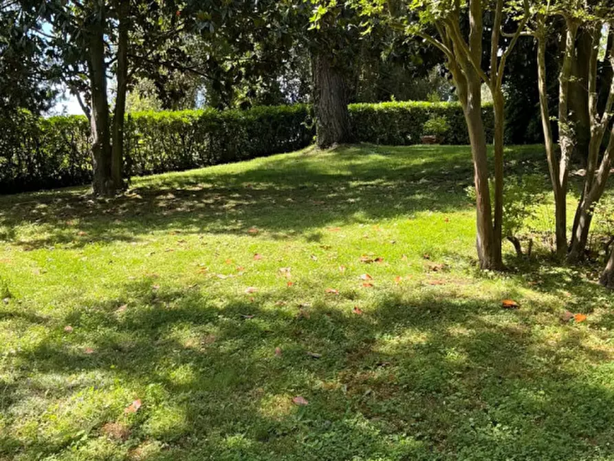Immagine 2 di Casa bifamiliare in vendita  in Largo dell'Olgiata Roma a Roma