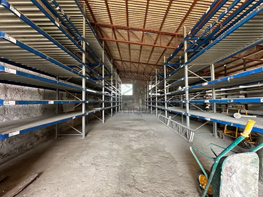 Immagine 11 di Magazzino in affitto  in Strada dell'Alpo a Verona