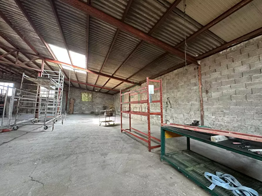 Immagine 18 di Magazzino in affitto  in Strada dell'Alpo a Verona