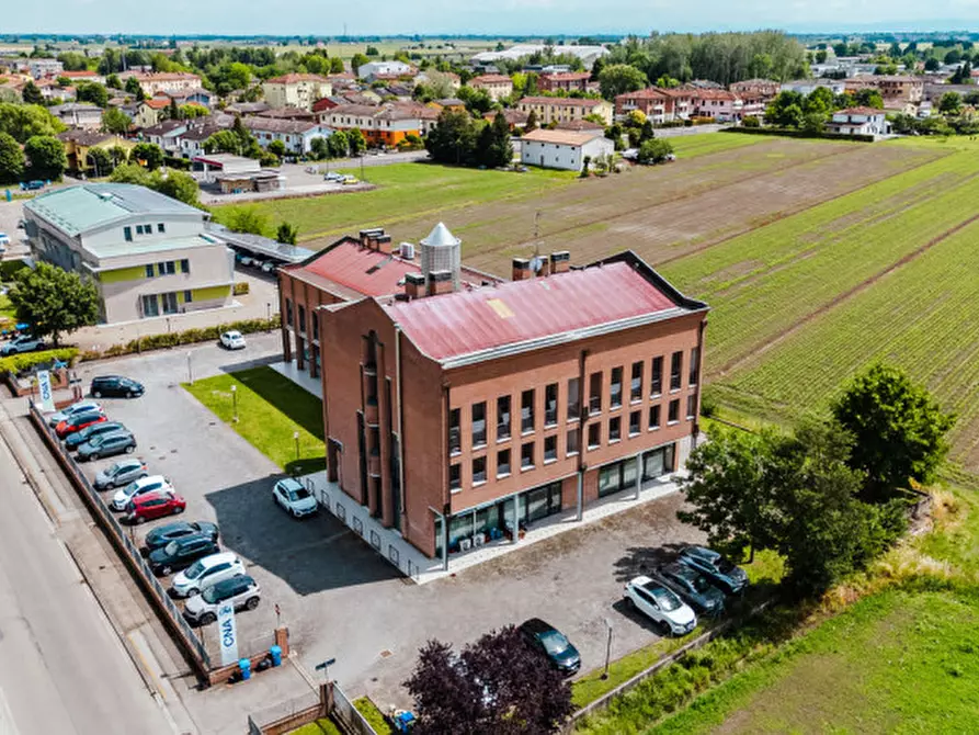 Immagine 29 di Ufficio in vendita  in via campo di pozzo a San Felice Sul Panaro