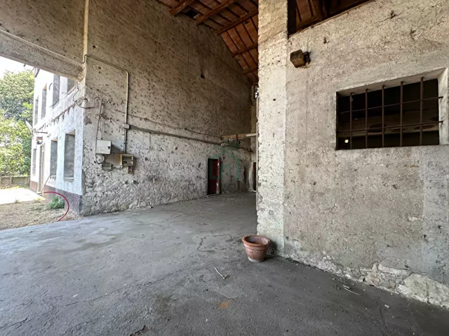 Immagine 5 di Magazzino in affitto  in Strada dell'Alpo a Verona