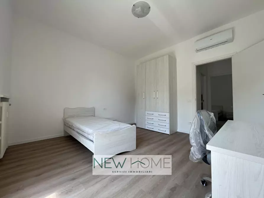 Immagine 8 di Camera in affitto  in via alberto della scala 10 a Verona