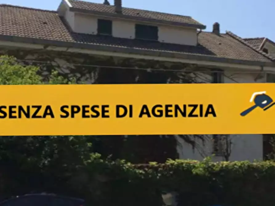 Immagine 1 di Palazzo in vendita  in Via Gasca, 40 - Arenzano (GE) a Arenzano