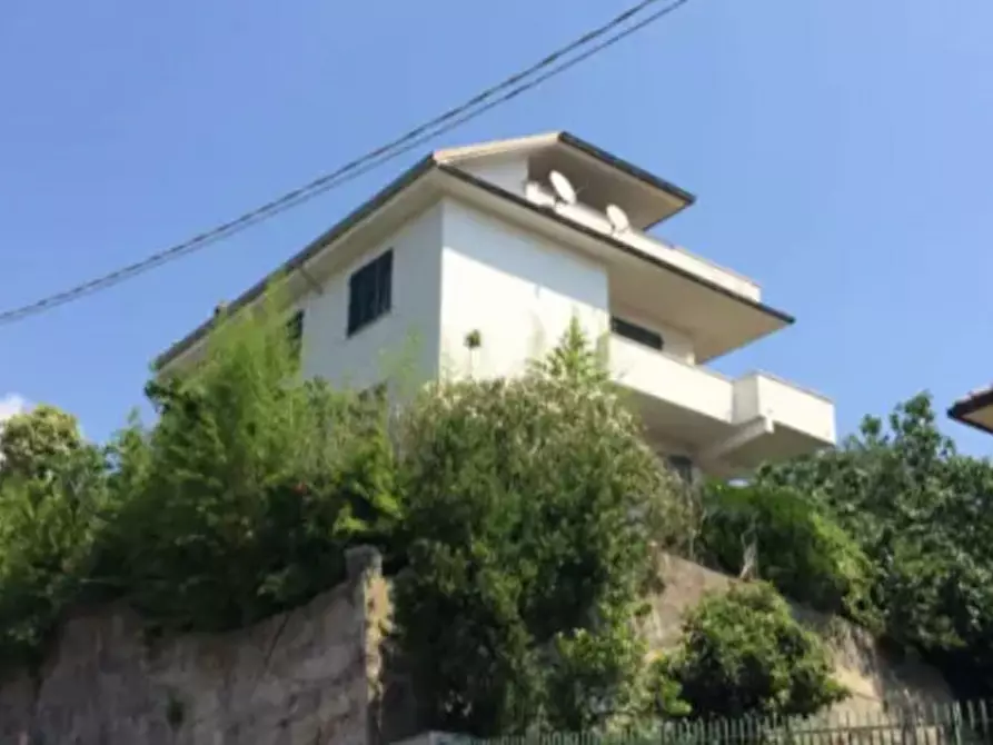 Immagine 5 di Palazzo in vendita  in Via Gasca, 40 - Arenzano (GE) a Arenzano