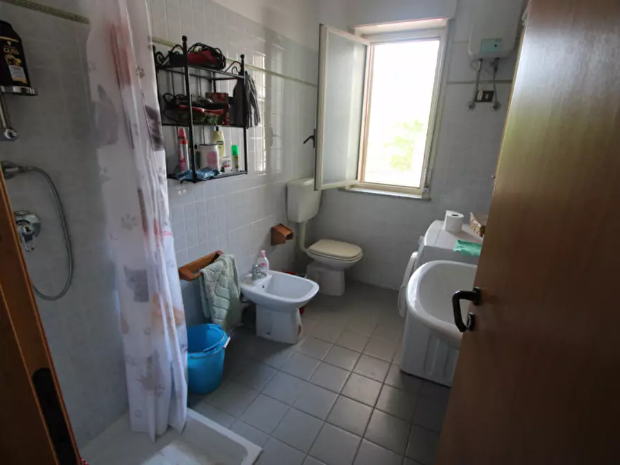 Immagine 25 di Appartamento in vendita  in Via Salvatore Quasimodo 25 a Torregrotta
